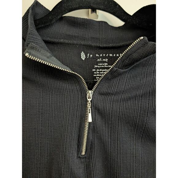 FREE PEOPLE Movement Womens SLAY Top Long Sleeve Quarter Zip Black Size M/L - Picture 5 of 11